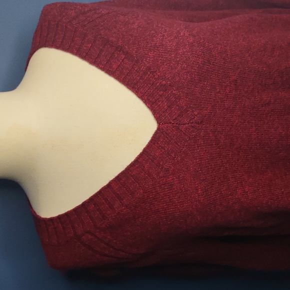 4/$20 Old Navy Knit V Neck Sweater sz XS - Picture 2 of 8